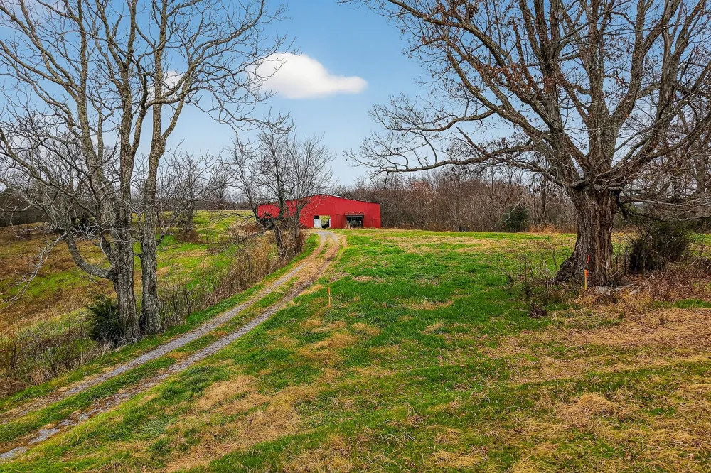 2578 Pea Ridge Rd Liberty, TN 37095