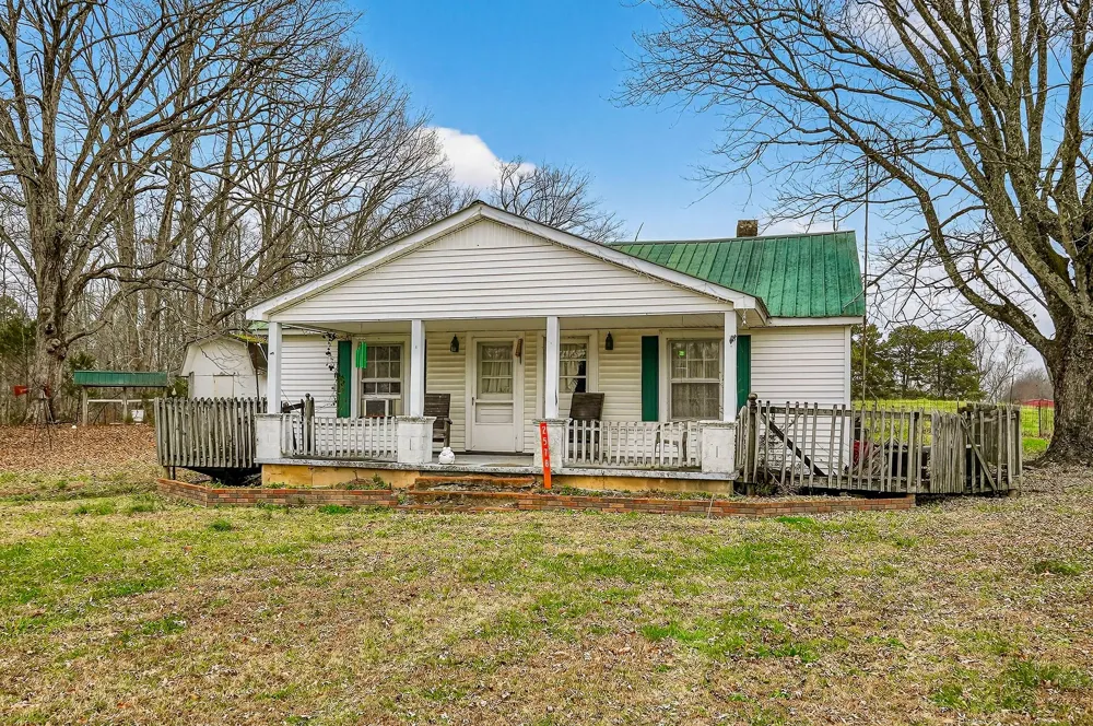 2578 Pea Ridge Rd Liberty, TN 37095