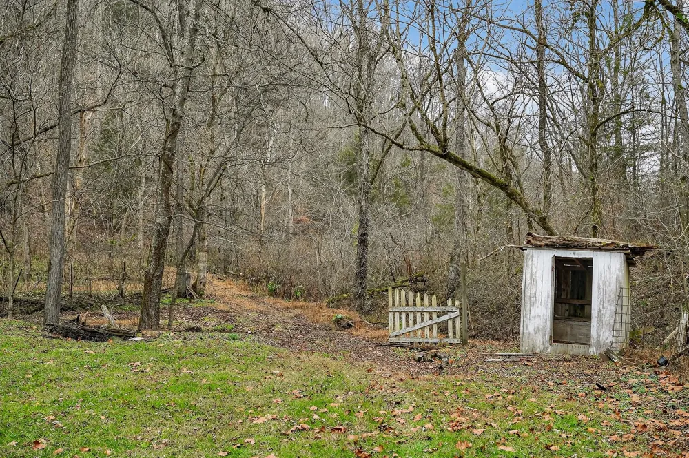 2578 Pea Ridge Rd Liberty, TN 37095