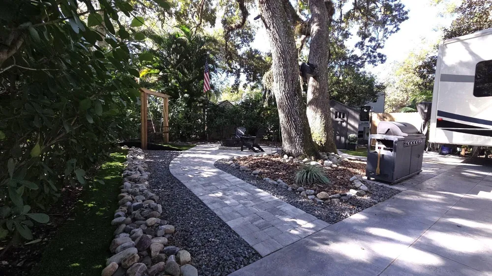 422 LONGHORN DRIVE Lake Wales, FL 33898