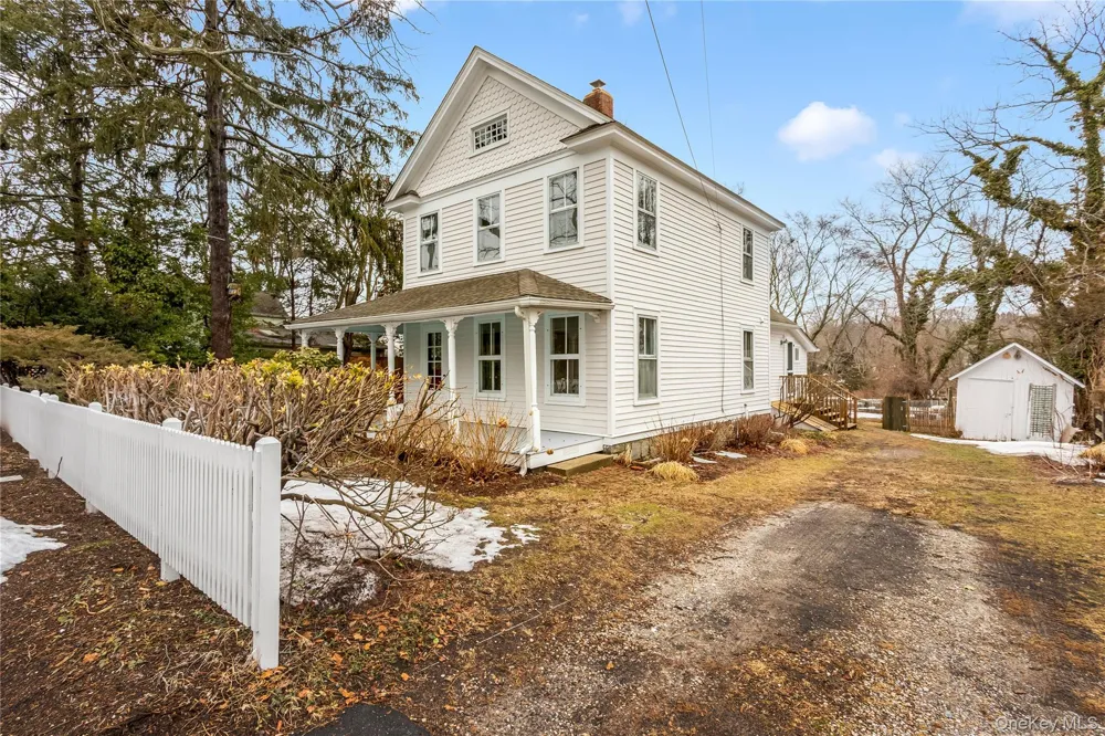 685 Orchard Street New Suffolk, NY 11956