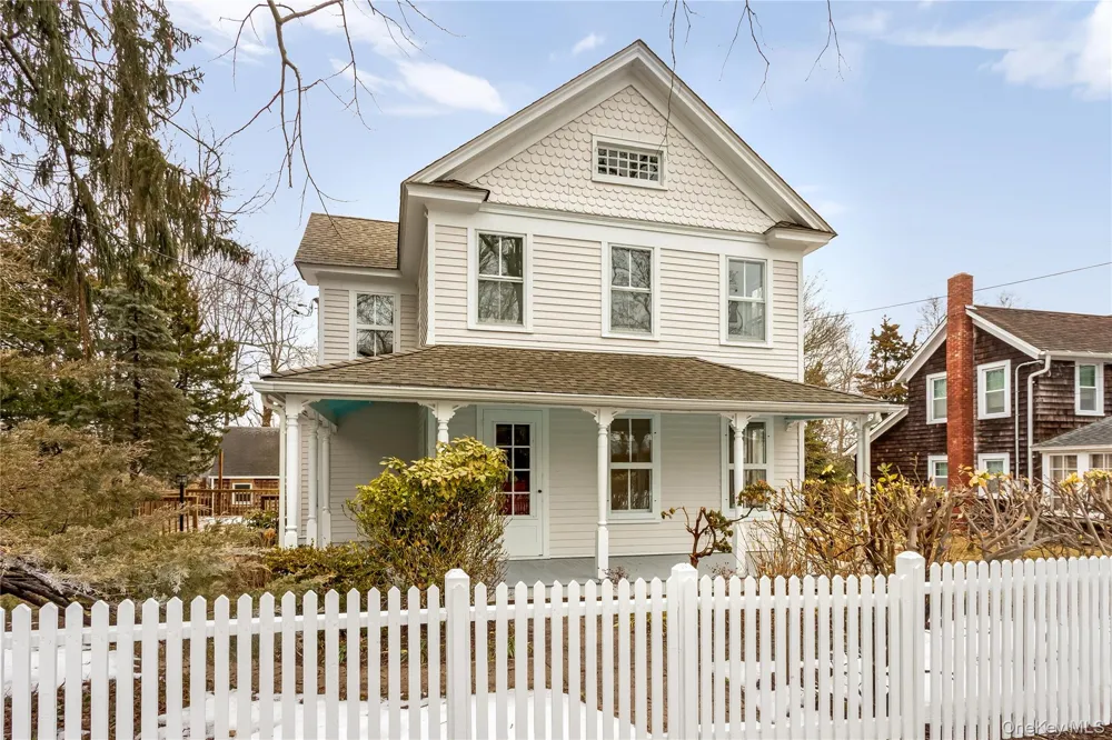 685 Orchard Street New Suffolk, NY 11956