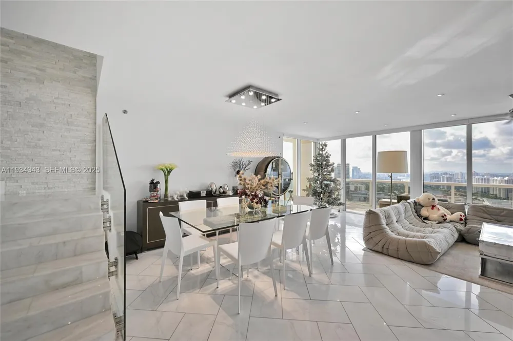1850 S Ocean Dr #PH4405 Hallandale Beach, FL 33009