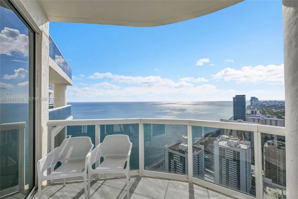 1850 S Ocean Dr #PH4405 Hallandale Beach, FL 33009