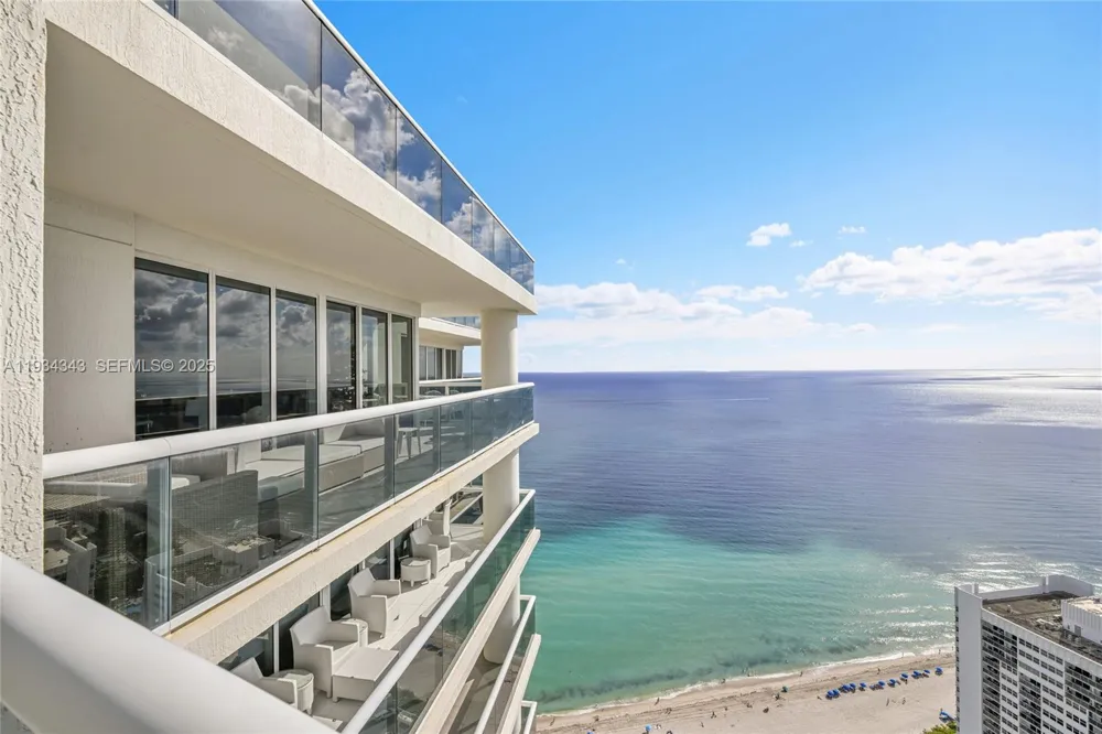 1850 S Ocean Dr #PH4405 Hallandale Beach, FL 33009