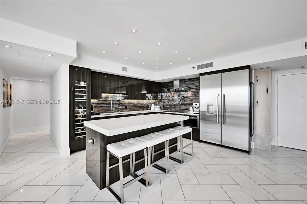 1850 S Ocean Dr #PH4405 Hallandale Beach, FL 33009