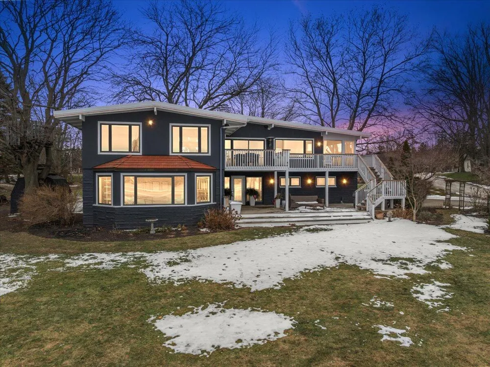437 Graafschap Road Holland City, MI 49423