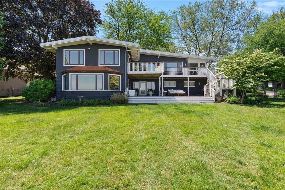 437 Graafschap Road Holland City, MI 49423