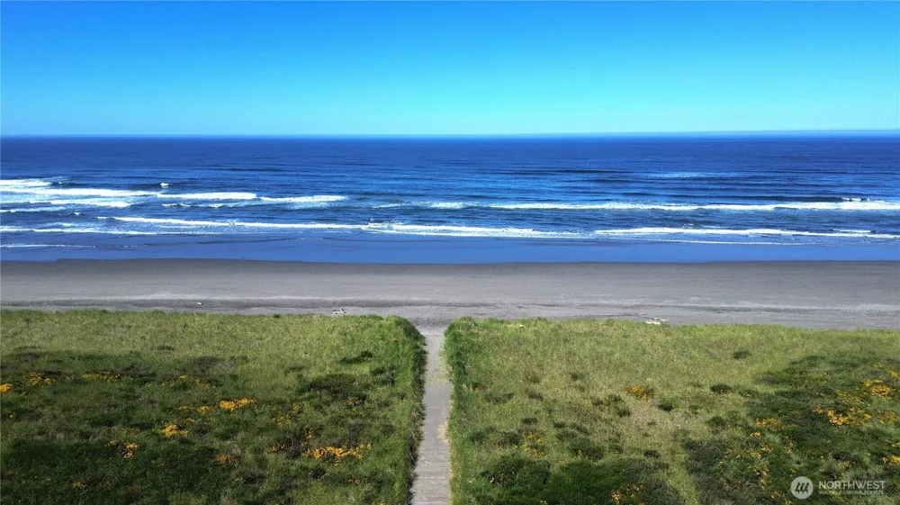 1409 S Cohasset Crest Westport, WA 98595