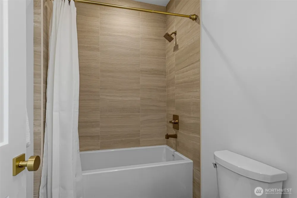 1409 S Cohasset Crest Westport, WA 98595