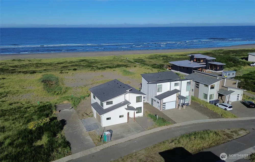1409 S Cohasset Crest Westport, WA 98595