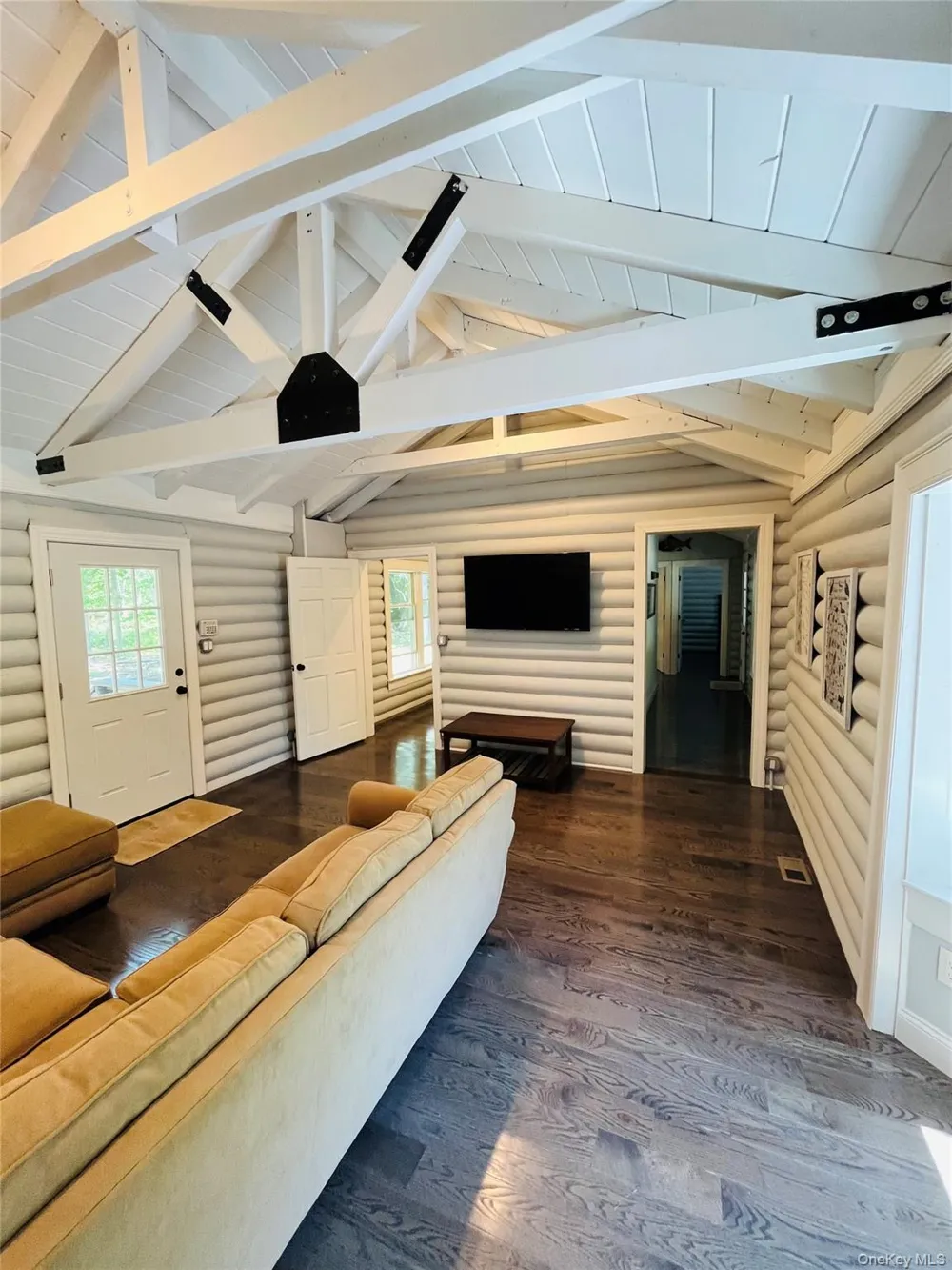 1710 Gull Pond Lane Greenport, NY 11944