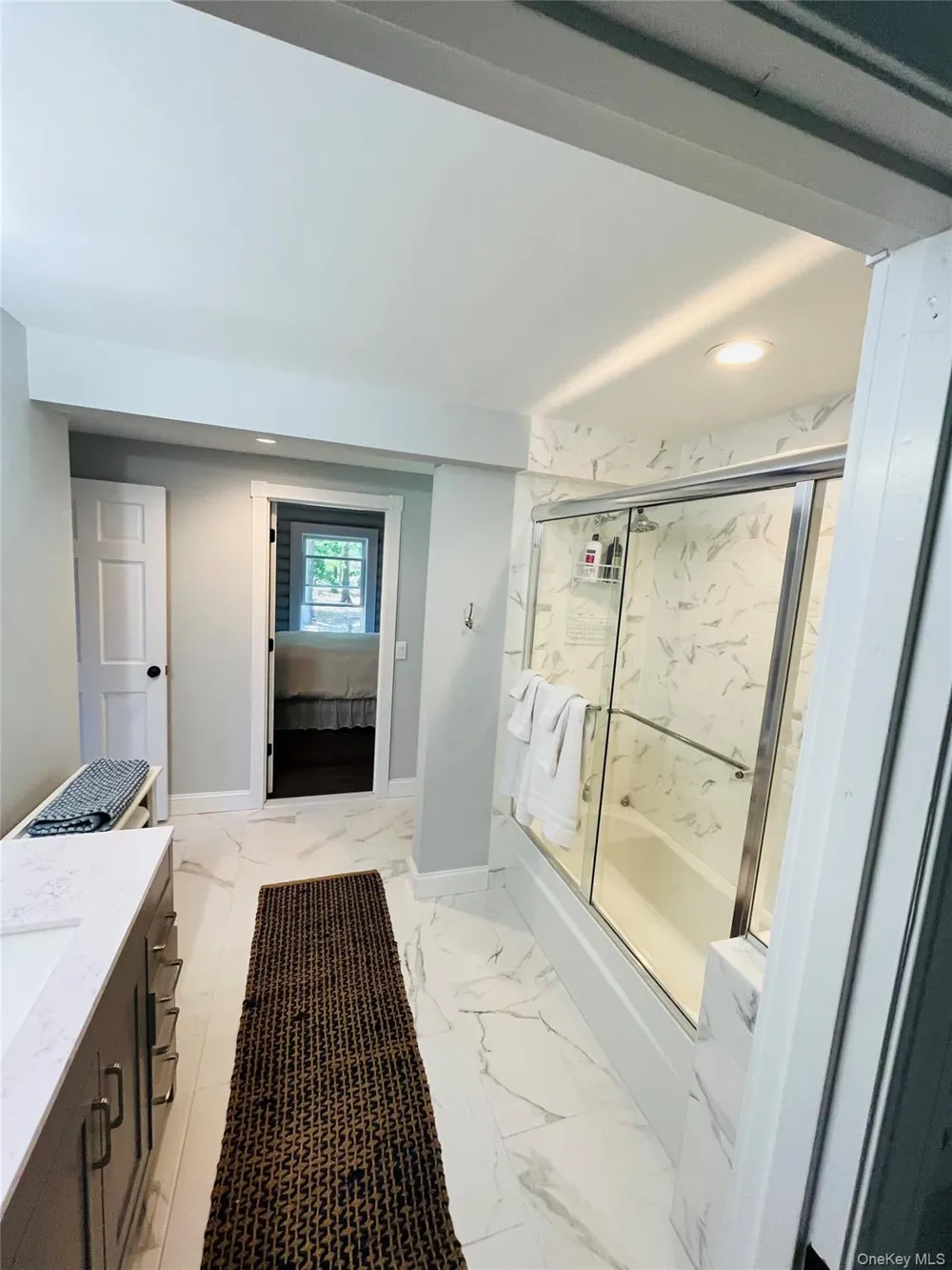 1710 Gull Pond Lane Greenport, NY 11944