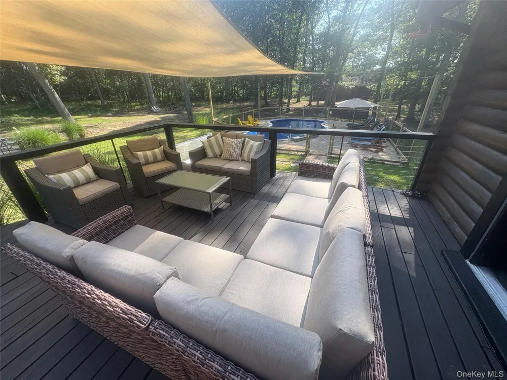 1710 Gull Pond Lane Greenport, NY 11944