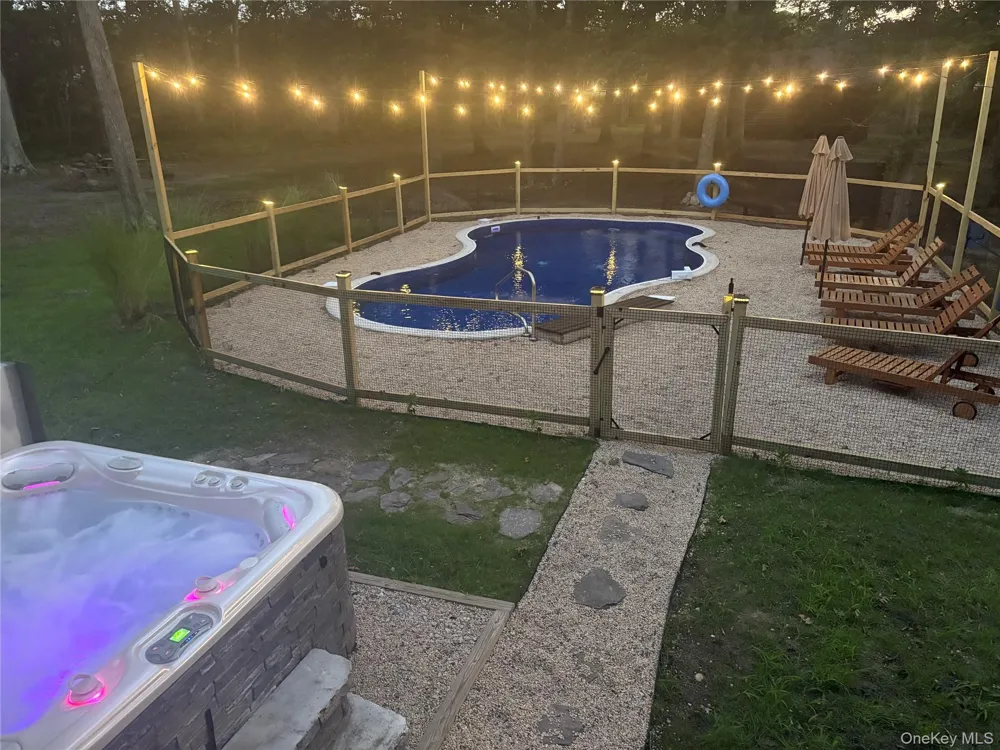 1710 Gull Pond Lane Greenport, NY 11944