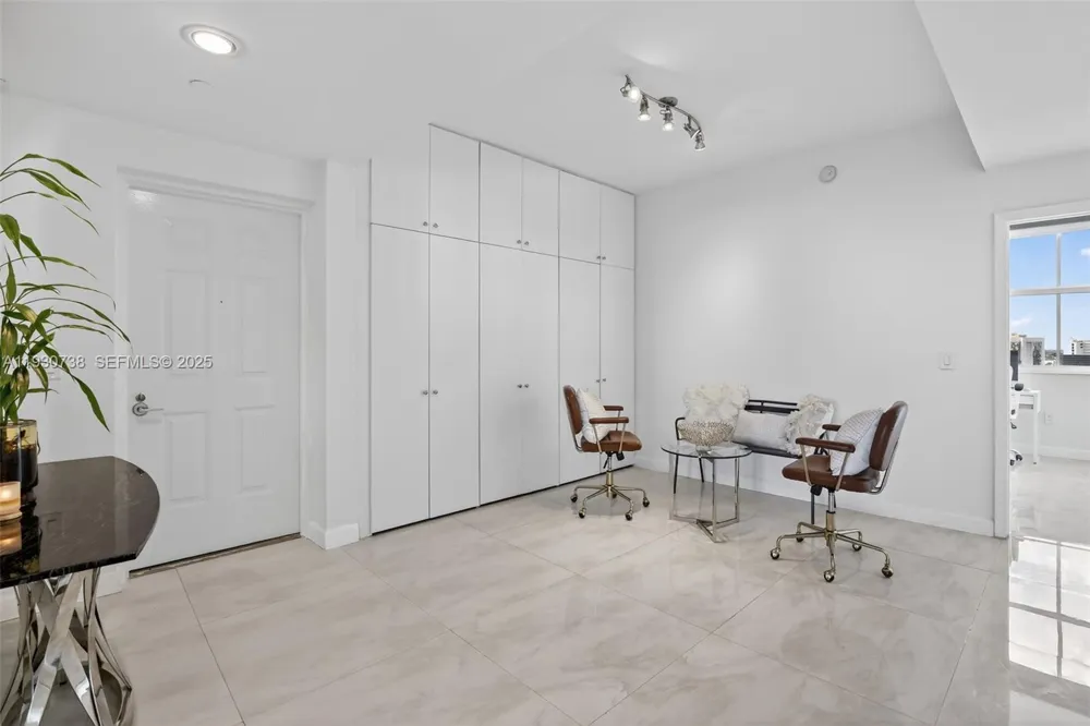 3340 NE 190th St #1101 Aventura, FL 33180