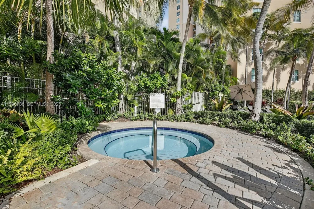 3340 NE 190th St #1101 Aventura, FL 33180