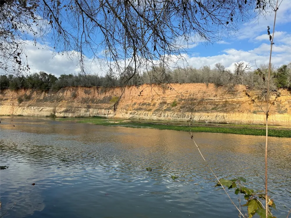 429 Hidden Shores Road Smithville, TX 78957