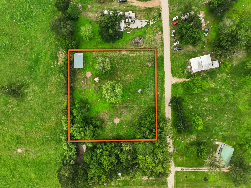 429 Hidden Shores Road Smithville, TX 78957
