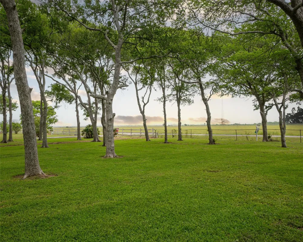 357 County Road 296 Sargent, TX 77414