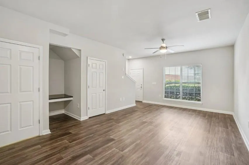 405 Phillip Boulevard #1305 Lawrenceville, GA 30046