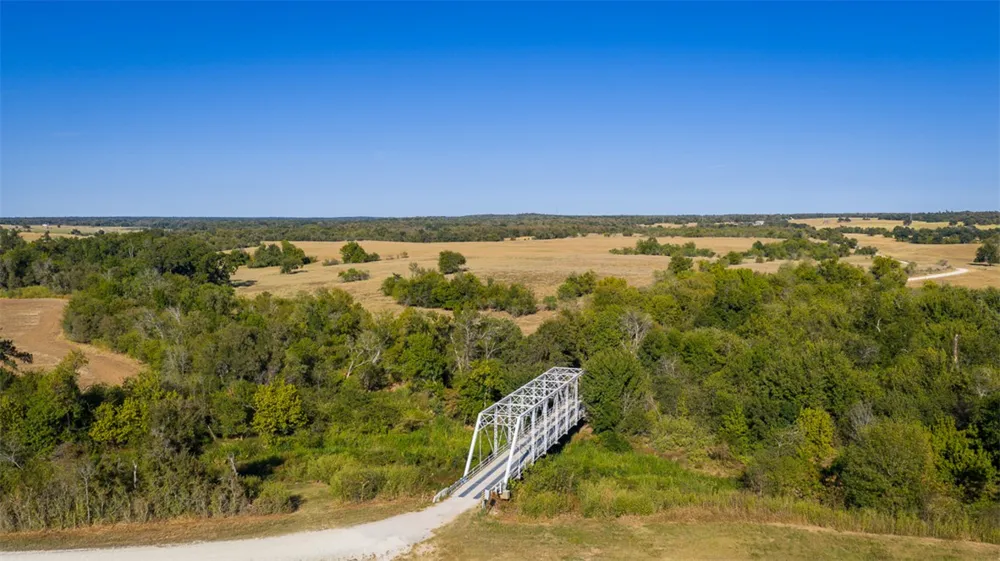 1 Red Hill Road Road Calvert, TX 77837