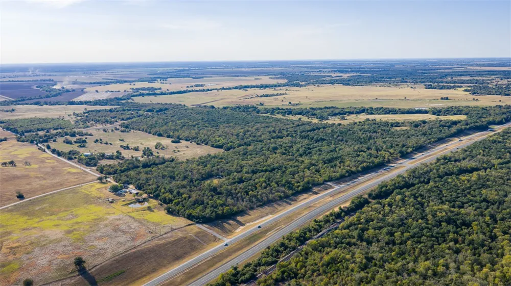 1 Red Hill Road Road Calvert, TX 77837