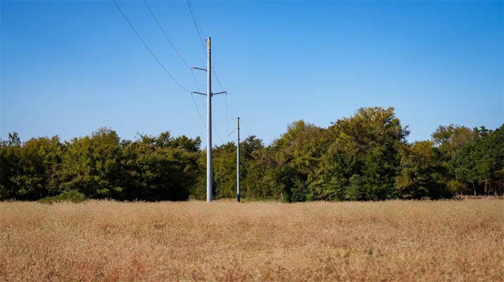 1 Red Hill Road Road Calvert, TX 77837