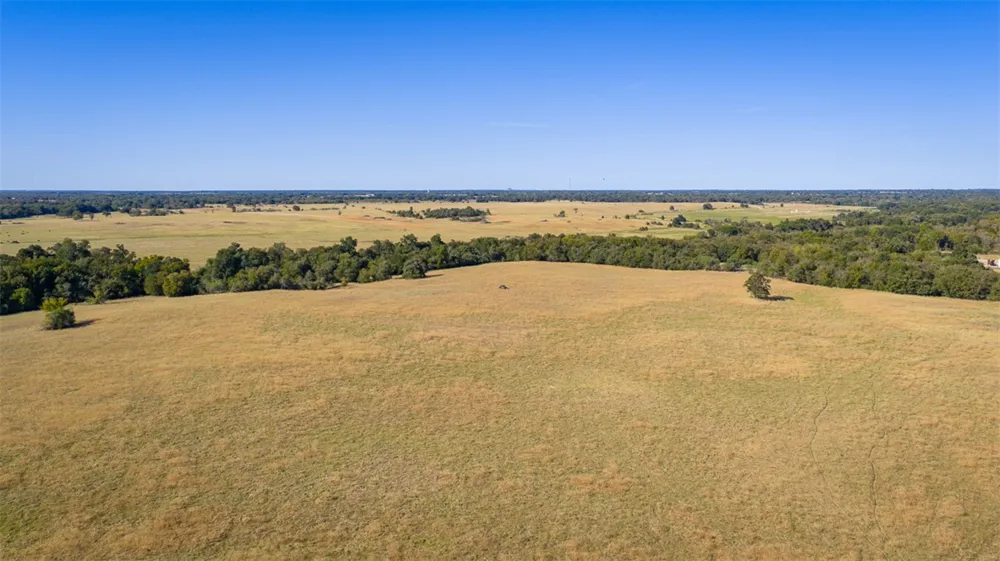 2 Red Hill Road Road Calvert, TX 77837