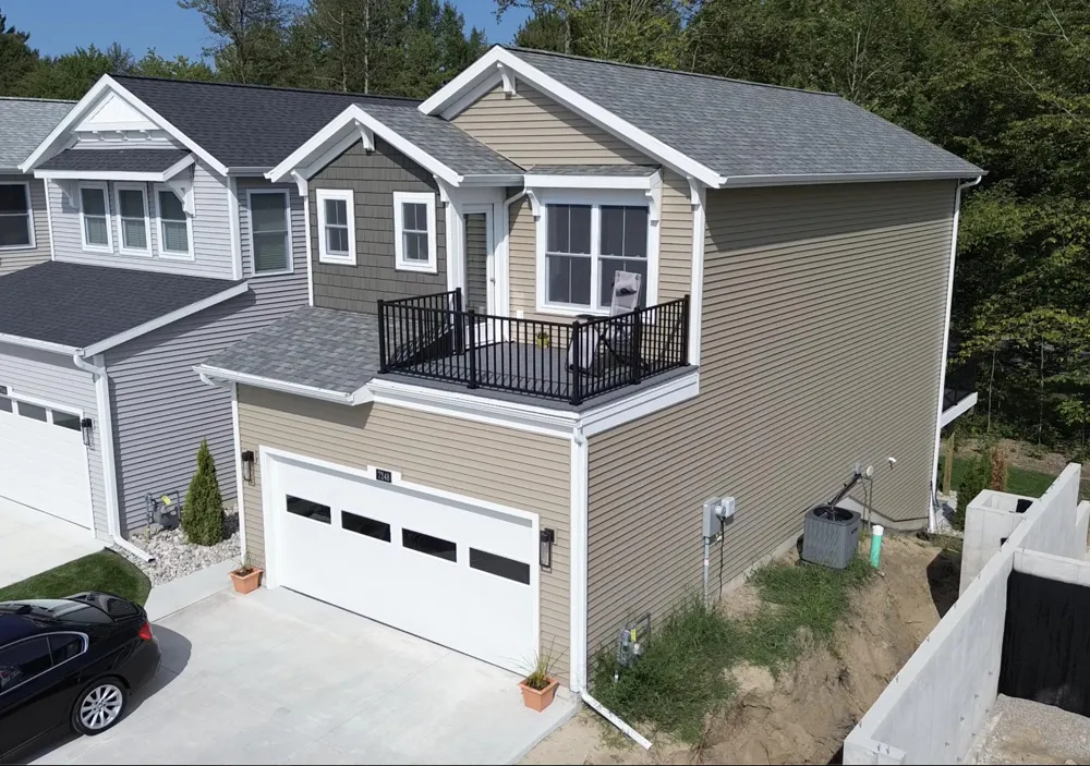 7248 Atwater Drive Norton Shores City, MI 49456