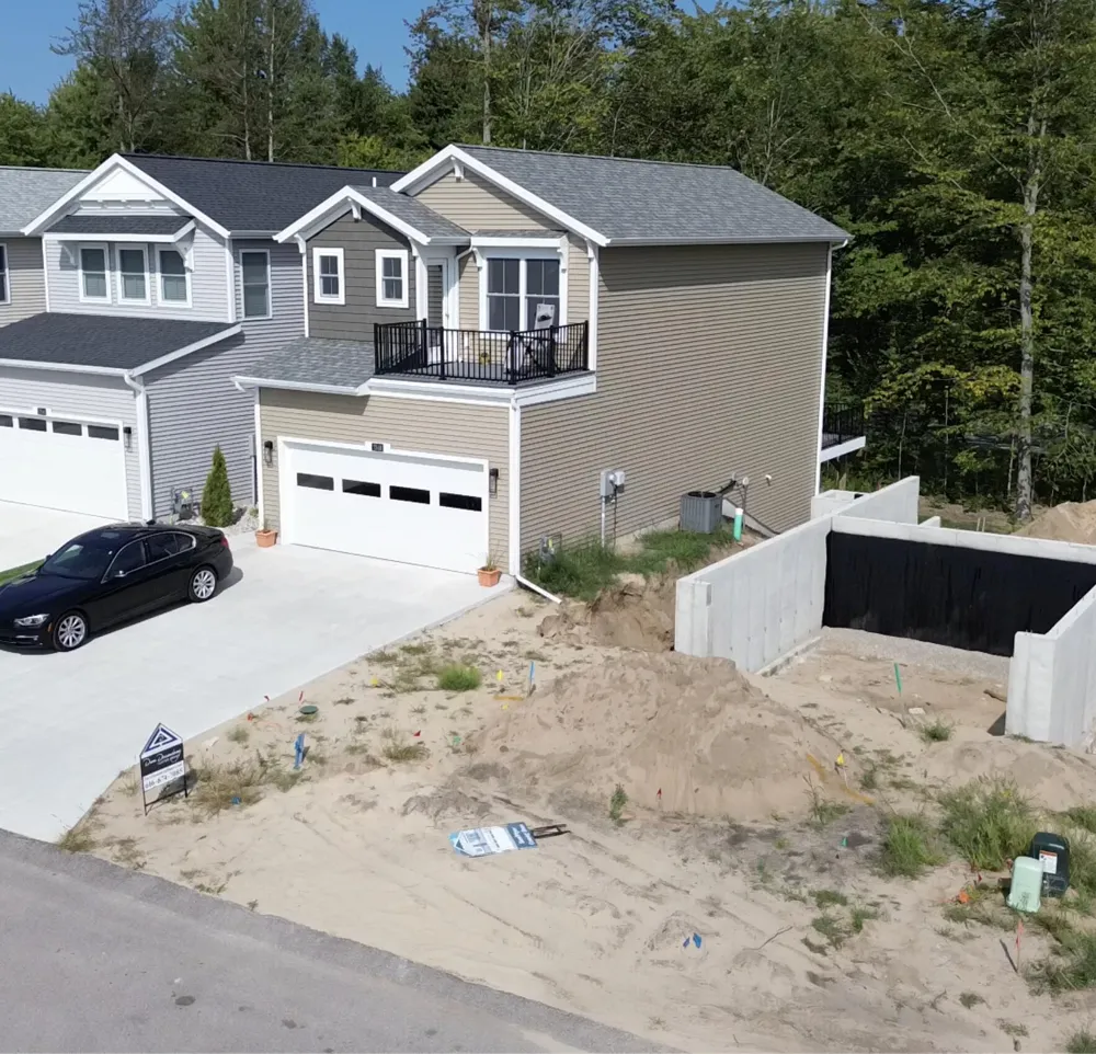 7248 Atwater Drive Norton Shores City, MI 49456