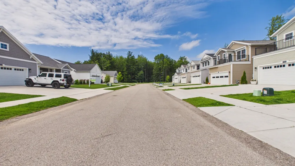 7248 Atwater Drive Norton Shores City, MI 49456
