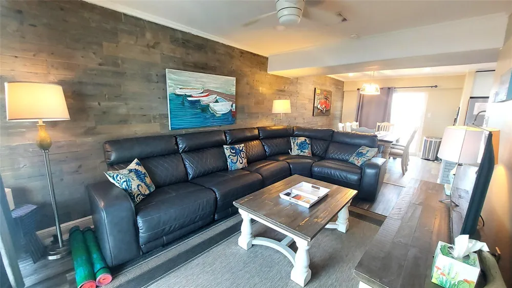 101 Pelican Place #4 Surfside Beach, TX 77541