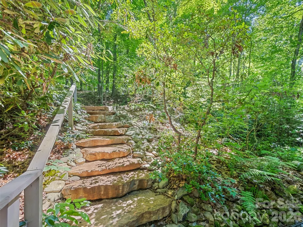 1392 Mount Chalet Road Canton, NC 28716