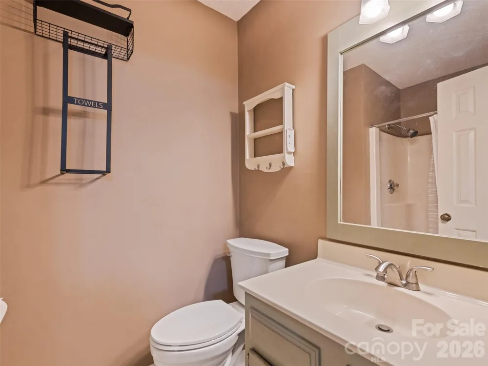 1392 Mount Chalet Road Canton, NC 28716
