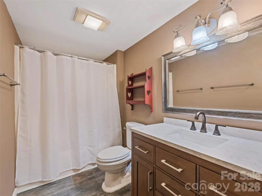 1392 Mount Chalet Road Canton, NC 28716
