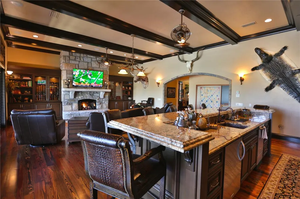 15305 NW HWY 320 Micanopy, FL 32667
