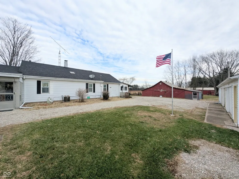 5599 State Road 9 Hope, IN 47246