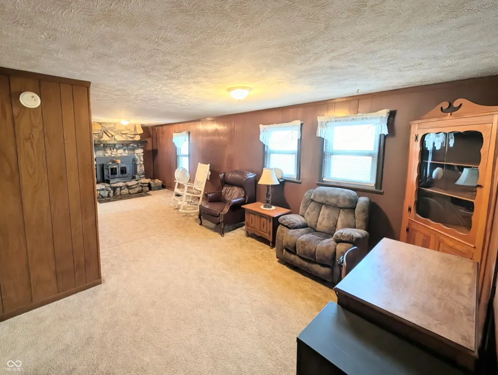 5599 State Road 9 Hope, IN 47246