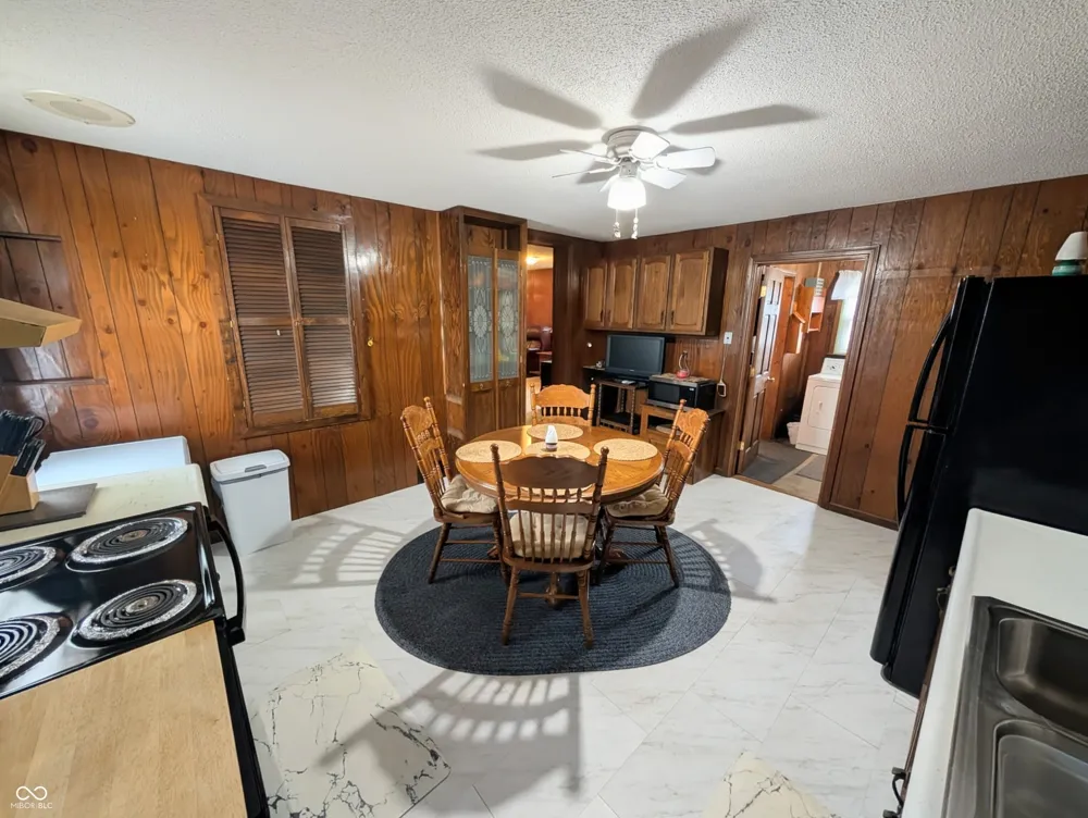 5599 State Road 9 Hope, IN 47246