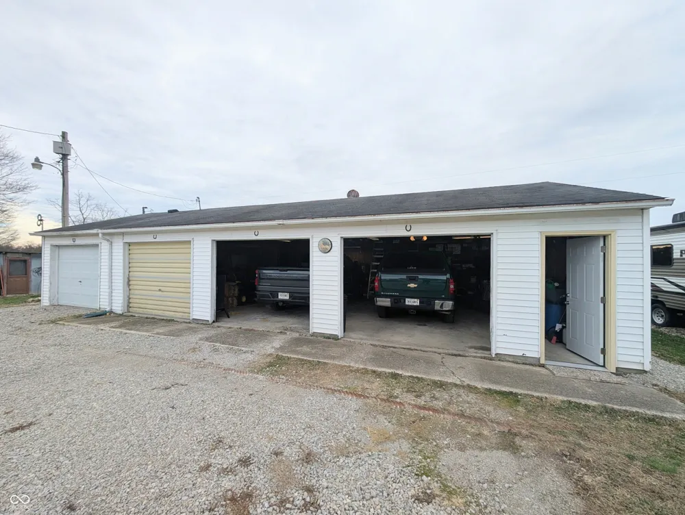 5599 State Road 9 Hope, IN 47246
