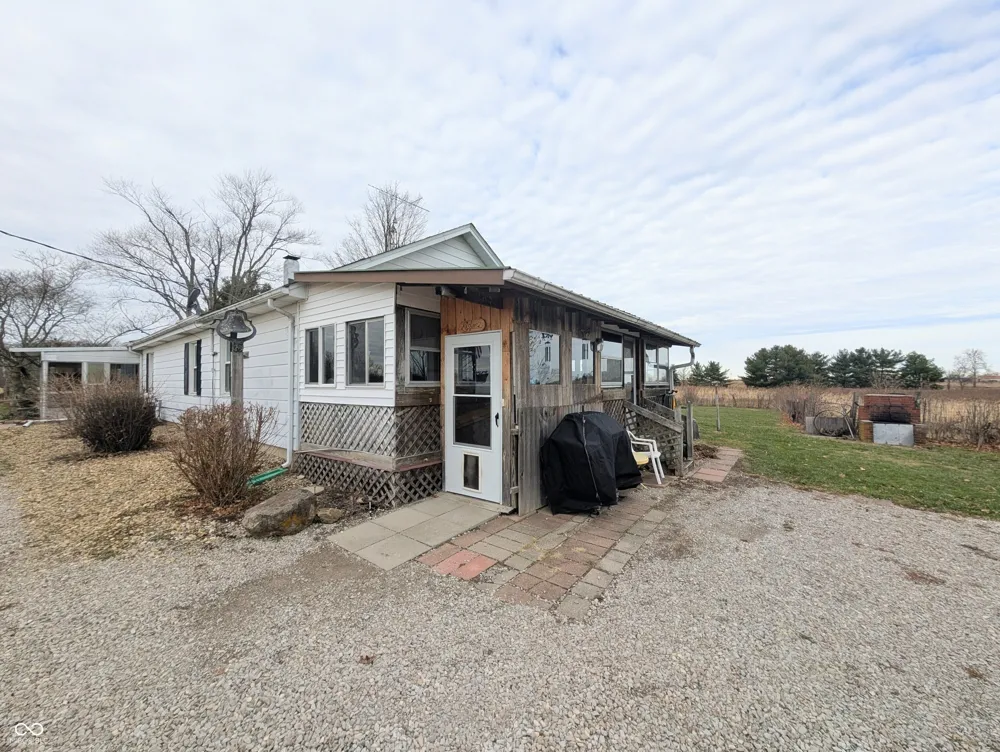 5599 State Road 9 Hope, IN 47246