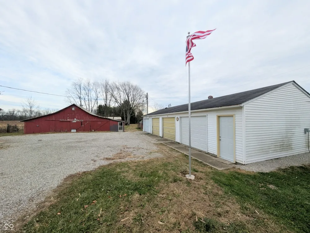 5599 State Road 9 Hope, IN 47246