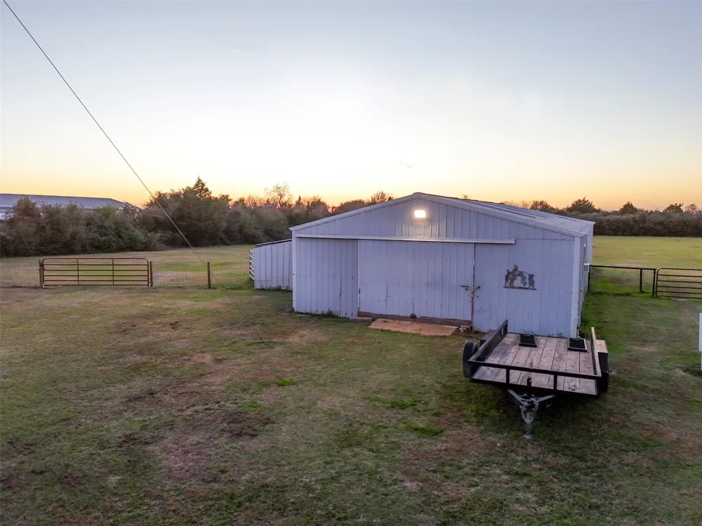 19989 Meadow Bend Road Waller, TX 77484