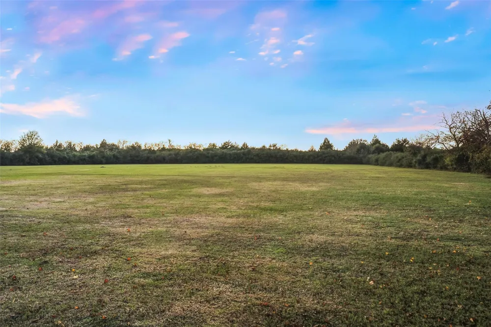 19989 Meadow Bend Road Waller, TX 77484