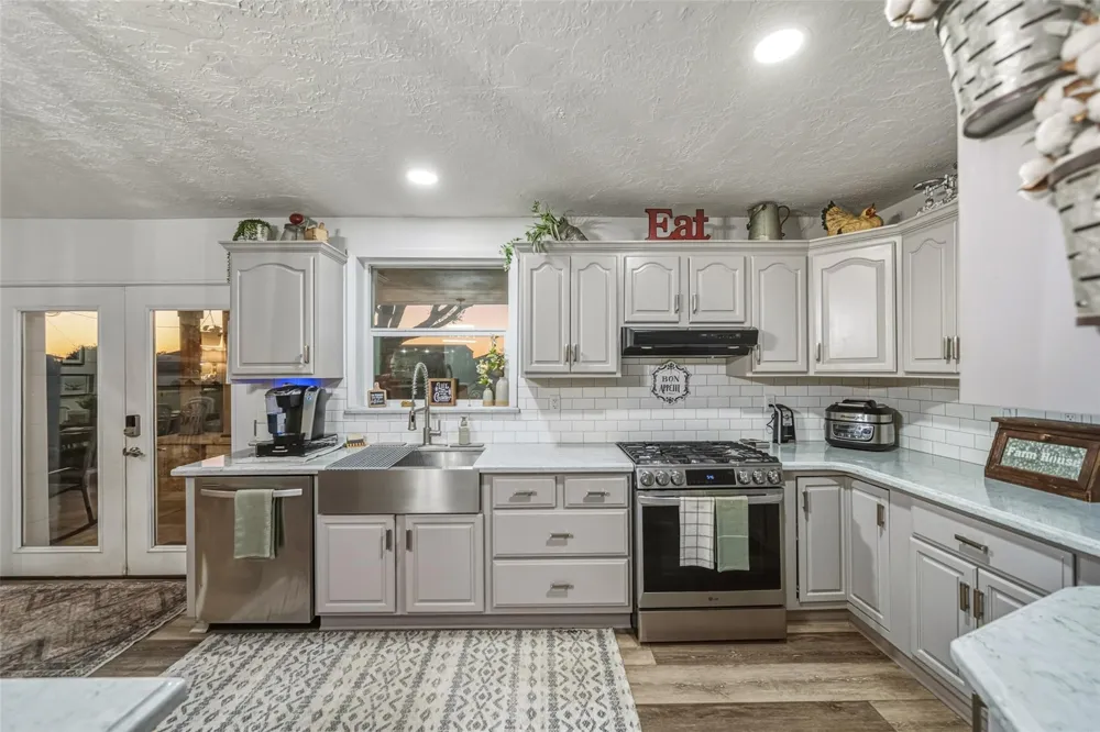 19989 Meadow Bend Road Waller, TX 77484