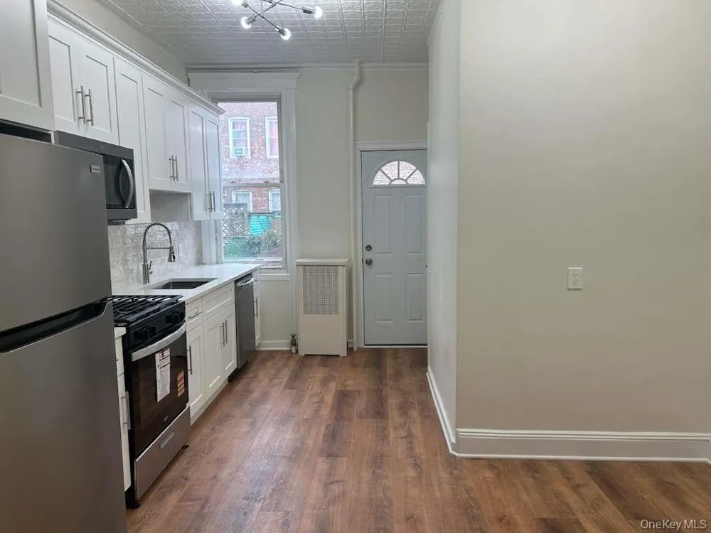 88-23 85th Street #1L Woodhaven, NY 11421