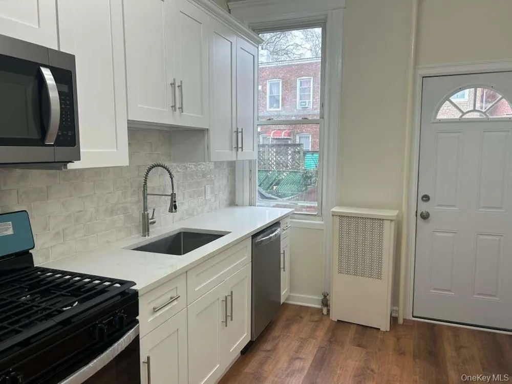 88-23 85th Street #1L Woodhaven, NY 11421