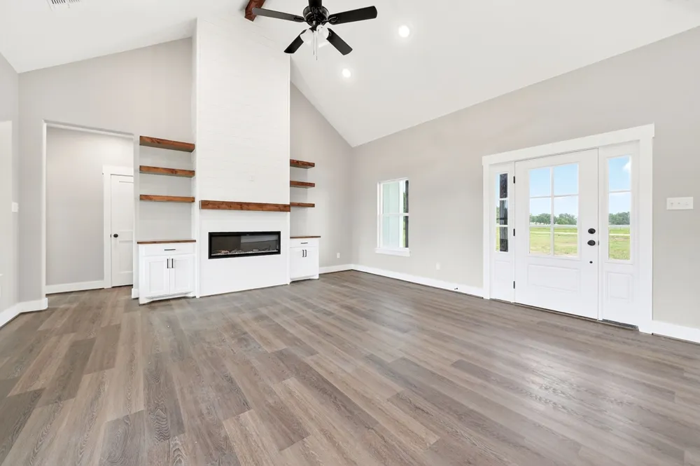 697 VZ CR 3717 Edgewood, TX 75117