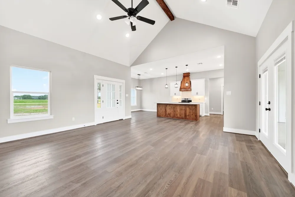 697 VZ CR 3717 Edgewood, TX 75117
